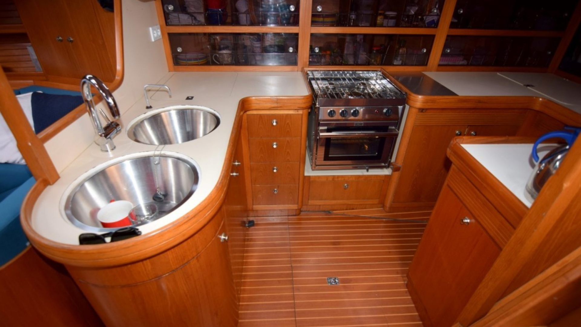Sovereign 54 (14)