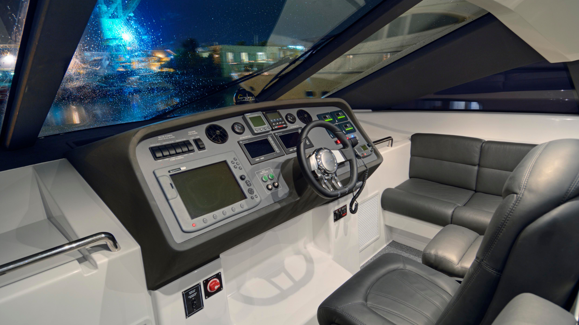 Stealth Yachts (29)